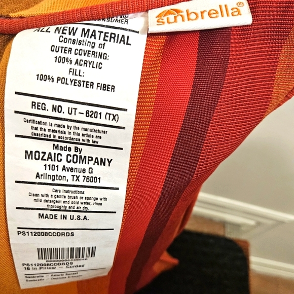 Sunbrella 16-in Indoor / Outdoor Pillow - Astoria Sunset - Set of 2 - Picture 6 of 6